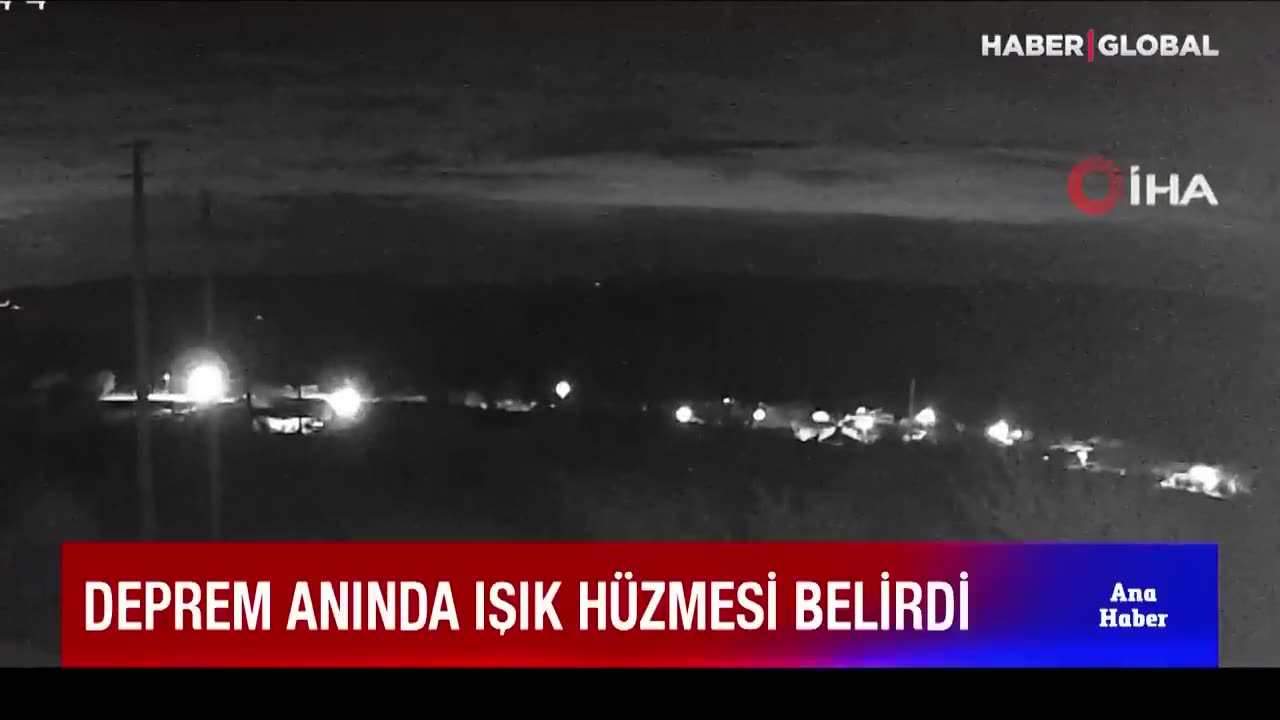 Earthquake in turkey 2023. Lighting storm during restaurant is NOT normal...