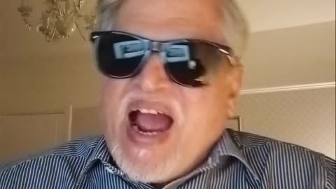 Mr Khan lip-syncs to the Urdu song from the film C.I.D 1956