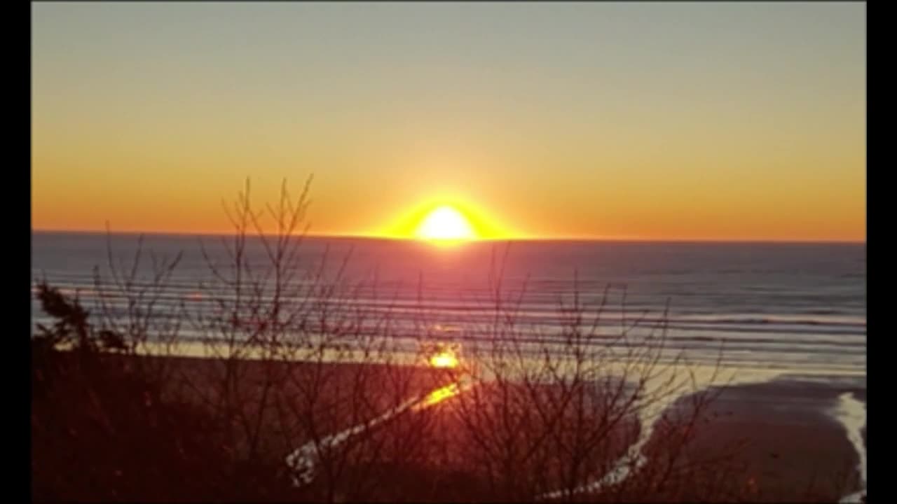 Sunset with some wind in 33 seconds at Ocean Shores Washington Pacific Beach Military Resort