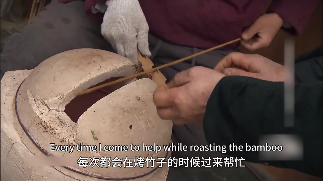 A piece of bamboo sells for tens of thousands of yuan, a Chinese craft that has almost been lost