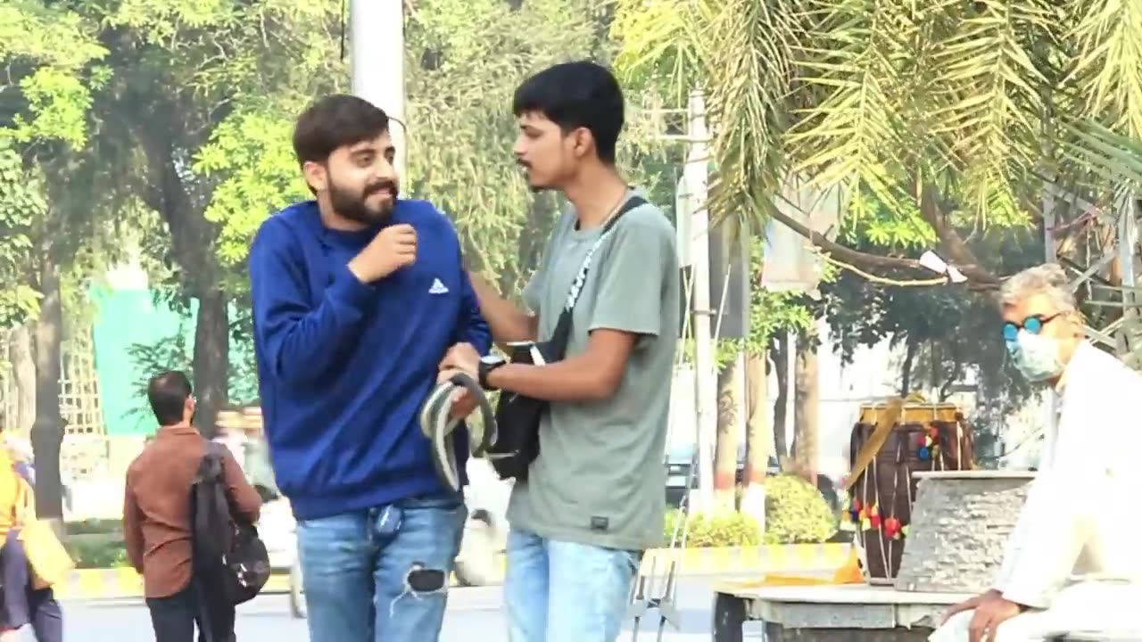 Caught on Camera: Fake Snake Prank Shenanigans! 📹