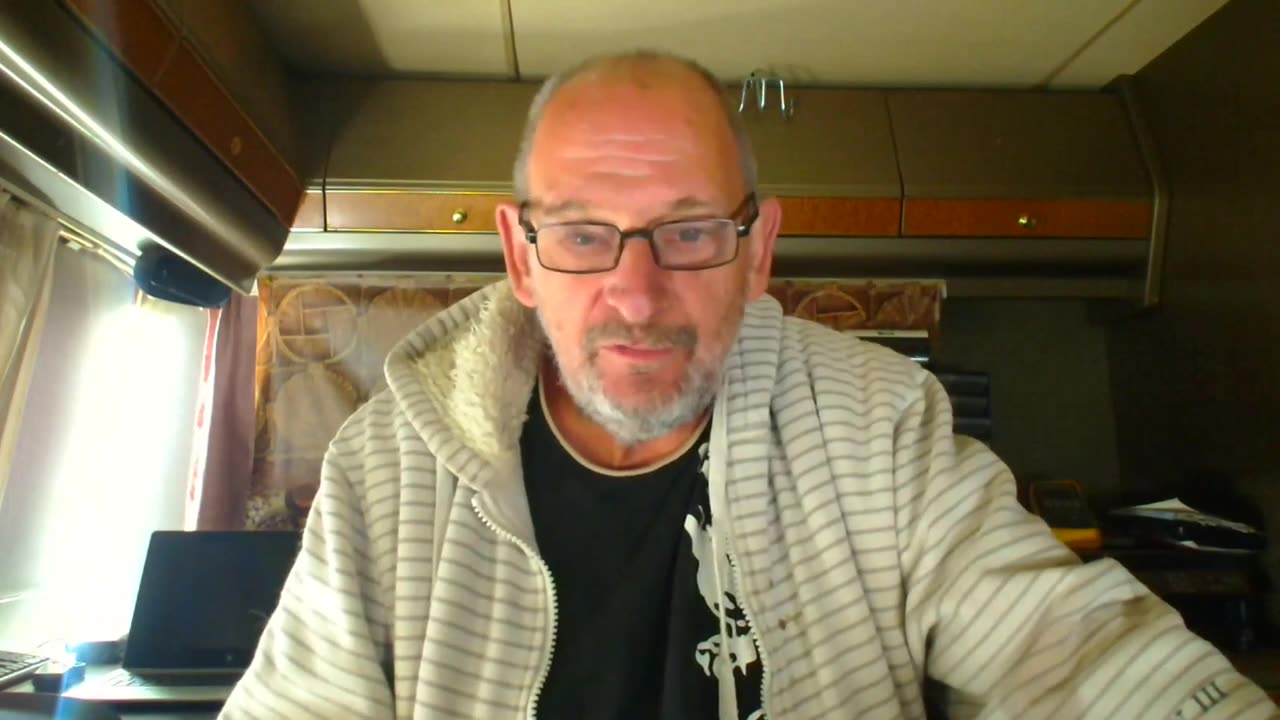 Gossip Guy Malkiel und Tana