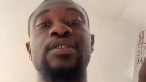 African man discovers dark chocolate in Spain and wants to file a complaint and