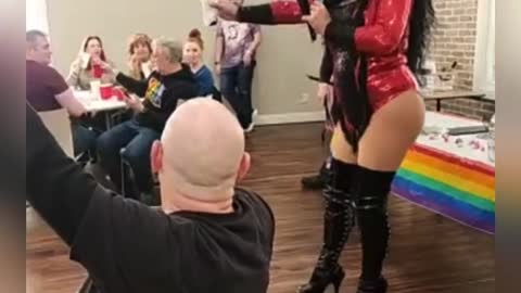 Children Drag Queen Event: “Cheers to the ones that lick us where we pee”
