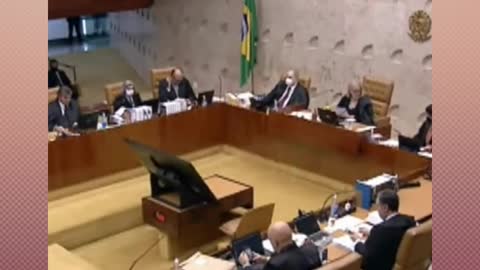 Três sinais de que Alexandre de Moraes recua temendo novo congresso de direita