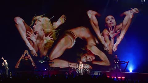 Depeche Mode Enjoy The Silence (Live in Berlin)