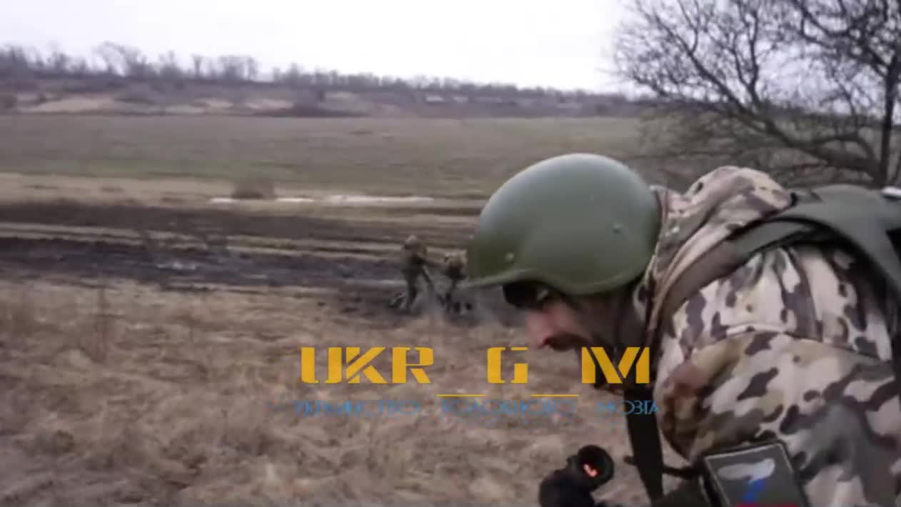 Russian mortar crew at work