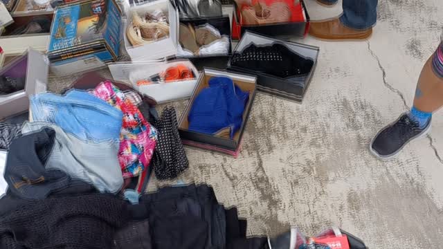 Garage Sailing 20230128