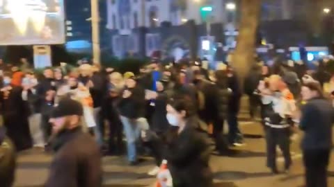 Firefighters demonstratively emptied the water intended for dispersing the protesters