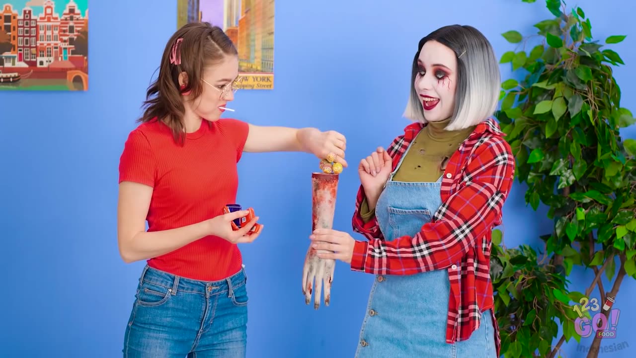 ANDAI SOBATMU JADI ZOMBI || Ngumpetin Makanan Ke Bioskop! Prank & Kiat Keren oleh