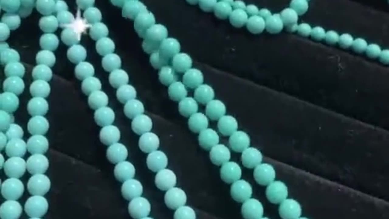 241129-1 Smooth natural turquoise round beads of different sizes