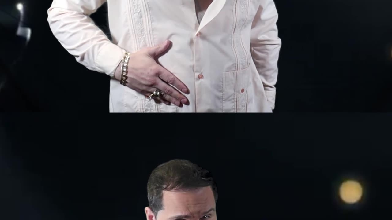 Italian Hand Gestures! Is walay ka matlab hai " ab mujhe jana hoga "