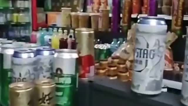 Παντοπωλεία χωρίς προσωπικό !