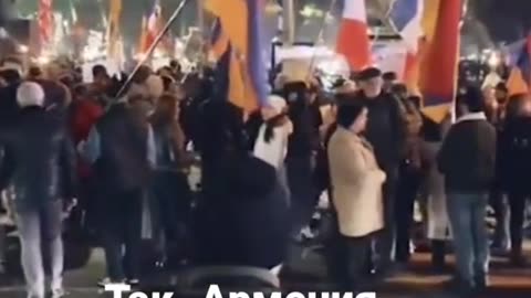 КАК ПОСРЕЩАТ ЛАВРОВ В АРМЕНИЯ
