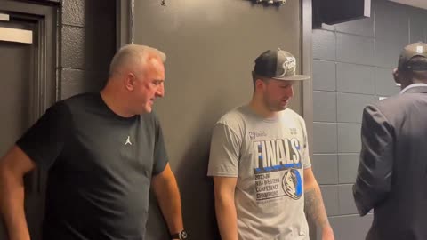 Luka Doncic was chilling with his dad while drinking a beer, and Michael Finley just took it away 😭