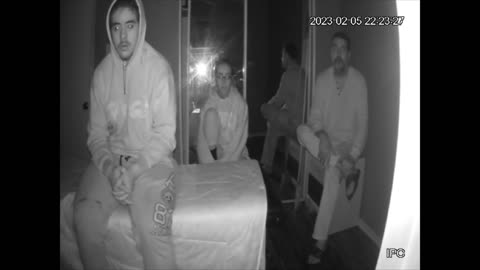 Massage Room Investigation Of my Haunted House Massive Orbs