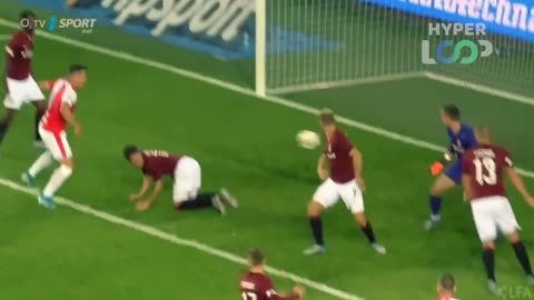 20 MOMENTS YOU WOULDN'T BELIEVE IF THEY WEREN'T RECORDED