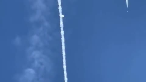 Chinese Spy Balloon flying over Myrtle Beach South Carolina right now #chineesespyballoon
