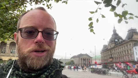 THE ESSENTIAL HOSTEL GEAR YOU NEED TO HAVE A GOOD TIME - FROM COPENHAGEN DENMARK | EPG EP 96