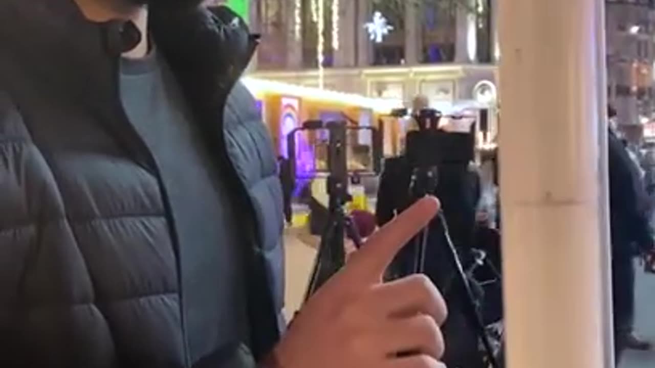 Sister Acceptes Islam! Muhammed Ali - Speakers Corner
