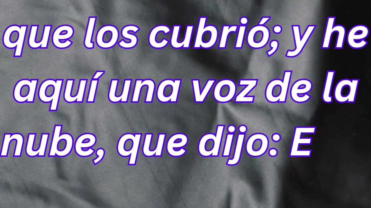 "Este es mi Hijo amado, en quien tengo complacencia; a él oíd." Mateo 17:5#shorts #youtubeshorts