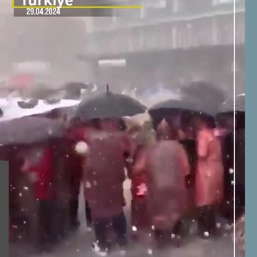 Mount Ruang has erupted in North Sulawesi, #Indonesia, prompting the highest danger alert!