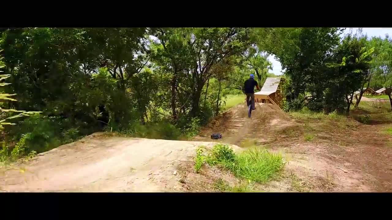 RC vs. BMX Freestyle