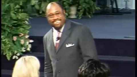 Empowering Love- Dr. Myles Munroe On Kingdom Influence & Culture - MunroeGlobal.com