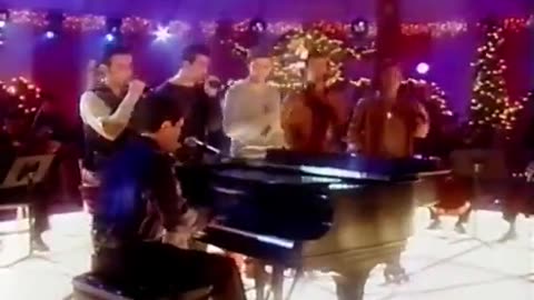 November 30, 2000 - Promo for Nsync Ntimate Holiday Special