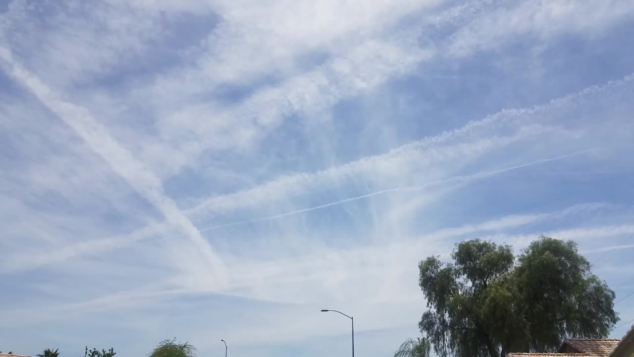 Chemtrails - Smugi chemiczne #244
