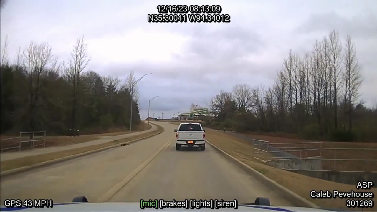 C7 Corvette Flees Arkansas Troopers
