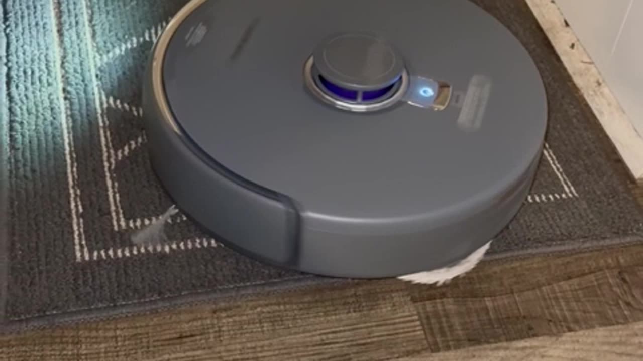 Meet Freo Z Ultra: The Ultimate Robot Vacuum & Mop Combo!