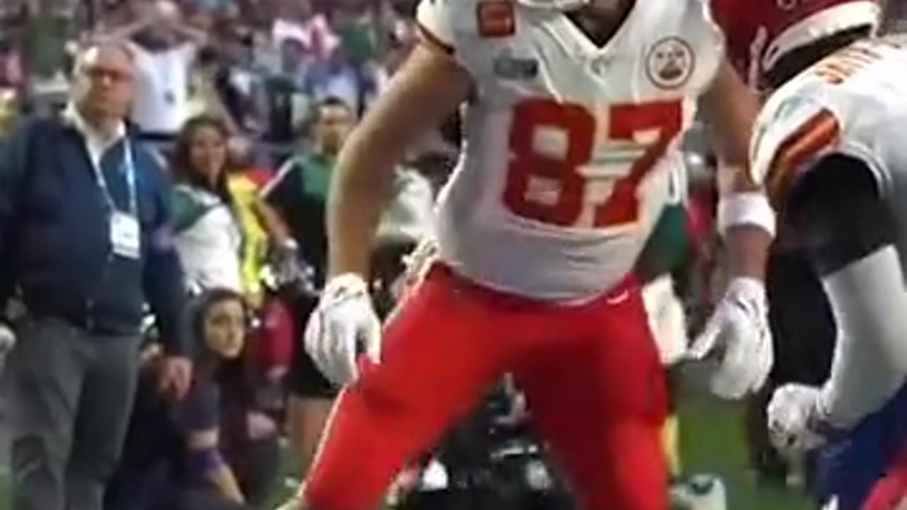 Travis Kelce Touchdown Celebration