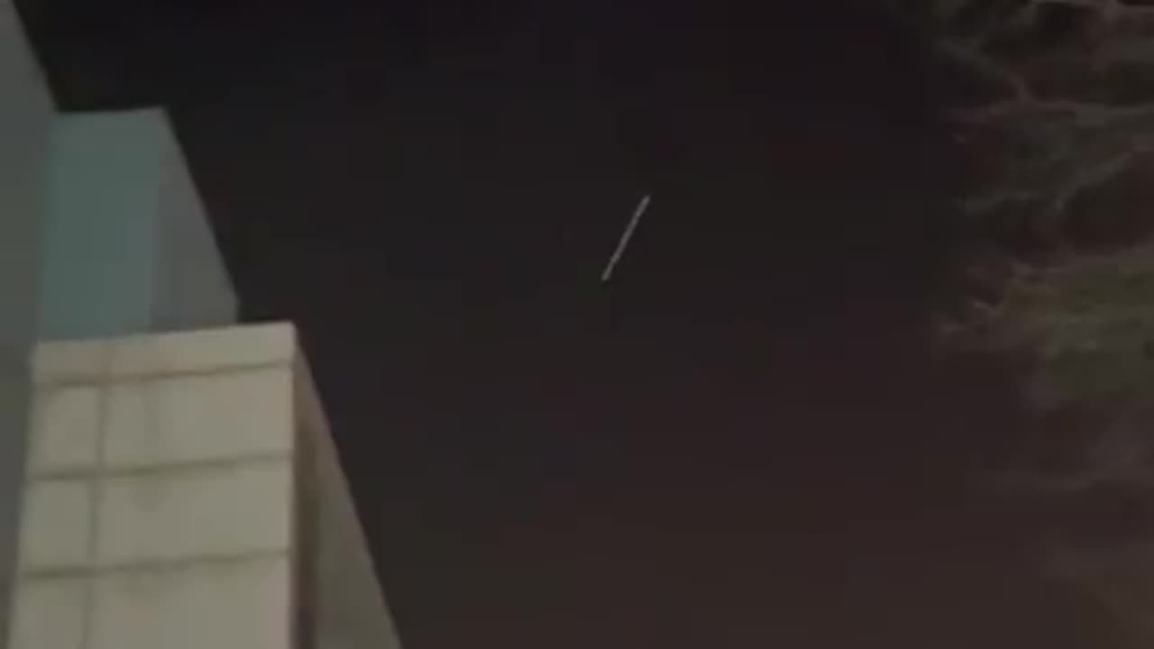 Starlink Laser or UFO Beam is seen in Turkey after the Earthquake