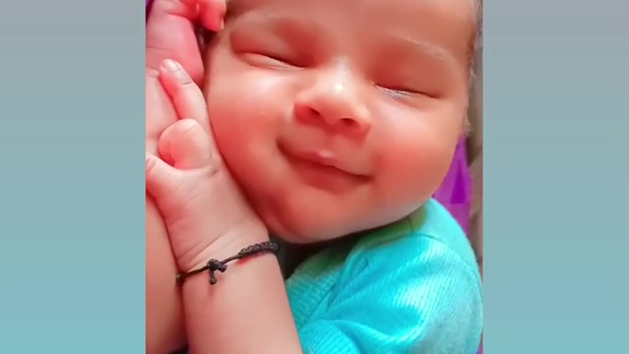 Cute baby ❤️❤️❤️ cute smile