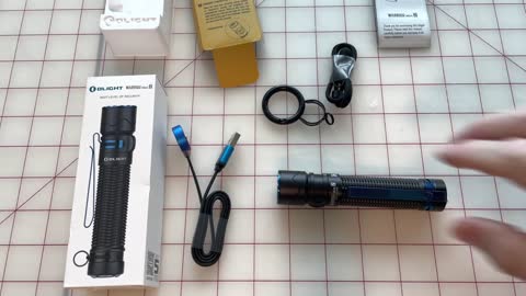 OLIGHT Warrior Mini 2- Unboxing and Tabletop Review