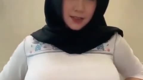 Muslim sexy woman