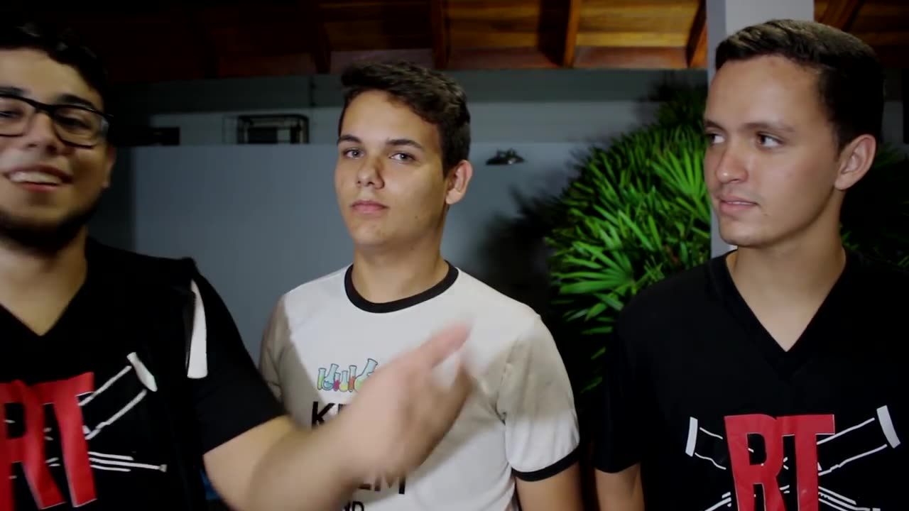 Quebrando tijolo maciço no SOCO