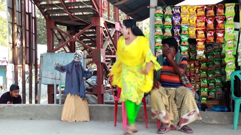 BEST REACTION PRANKS OF 2022 FUNNIEST PUBLIC PRANK BY DHAMAKA FURTI
