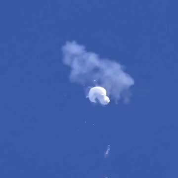 HD video of the moment when the Chinese spy balloon was shot down