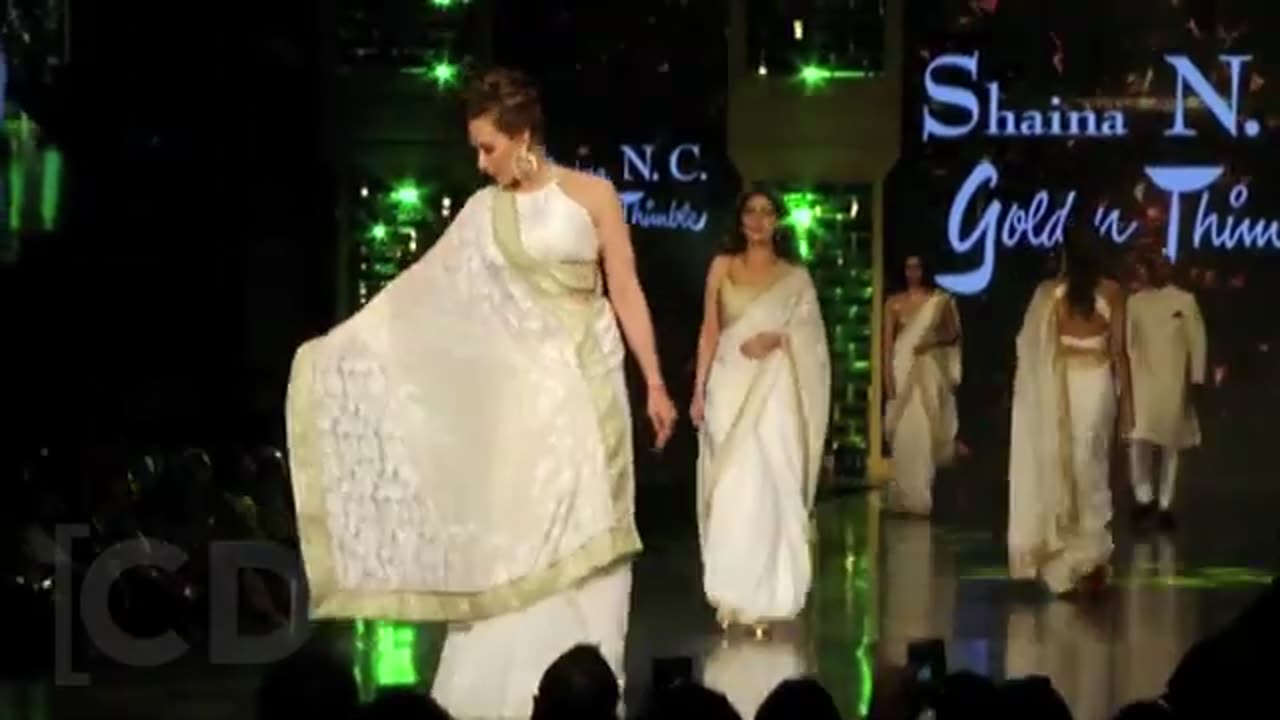 Disha Patani Ramp Walk In Saree!