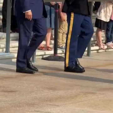 President Trump at Arlington.🇺🇸