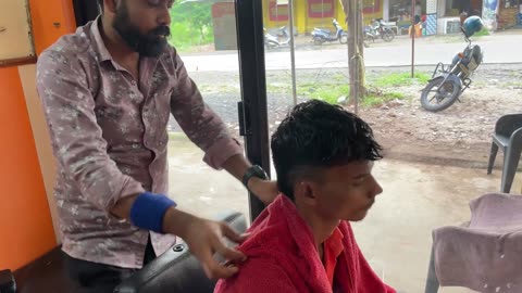 Loud Neck and Knuckle Cracking Head Massage of Master Cracker _ Indian massage