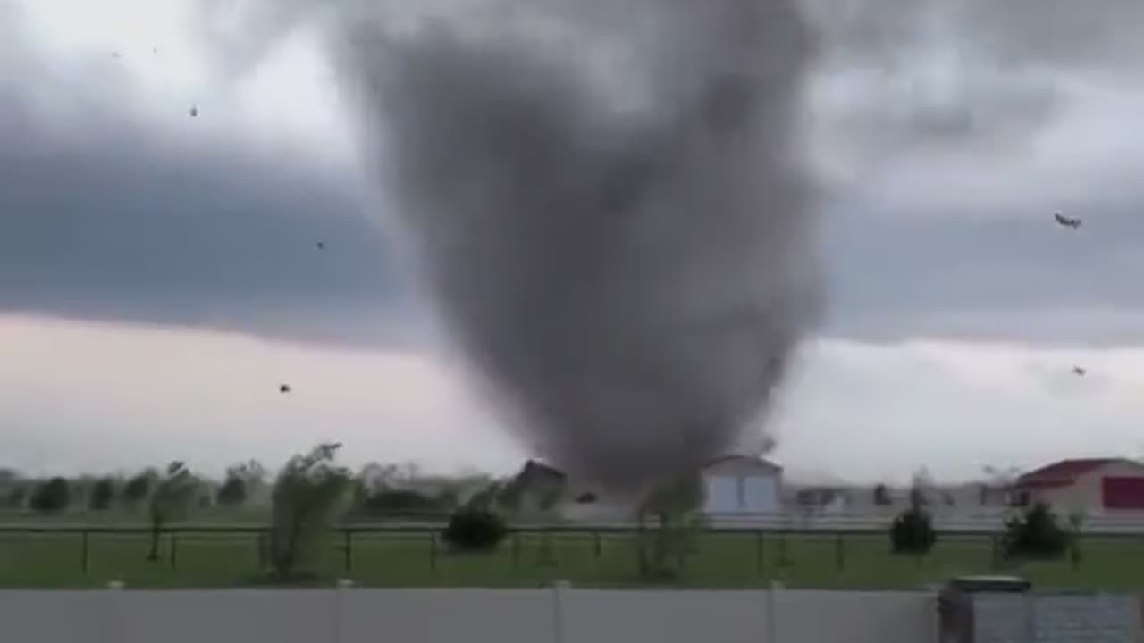 Funny people, crazy video of a massive tornado