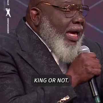 TD Jakes: surround yourself with people who will challenge and elevate you.