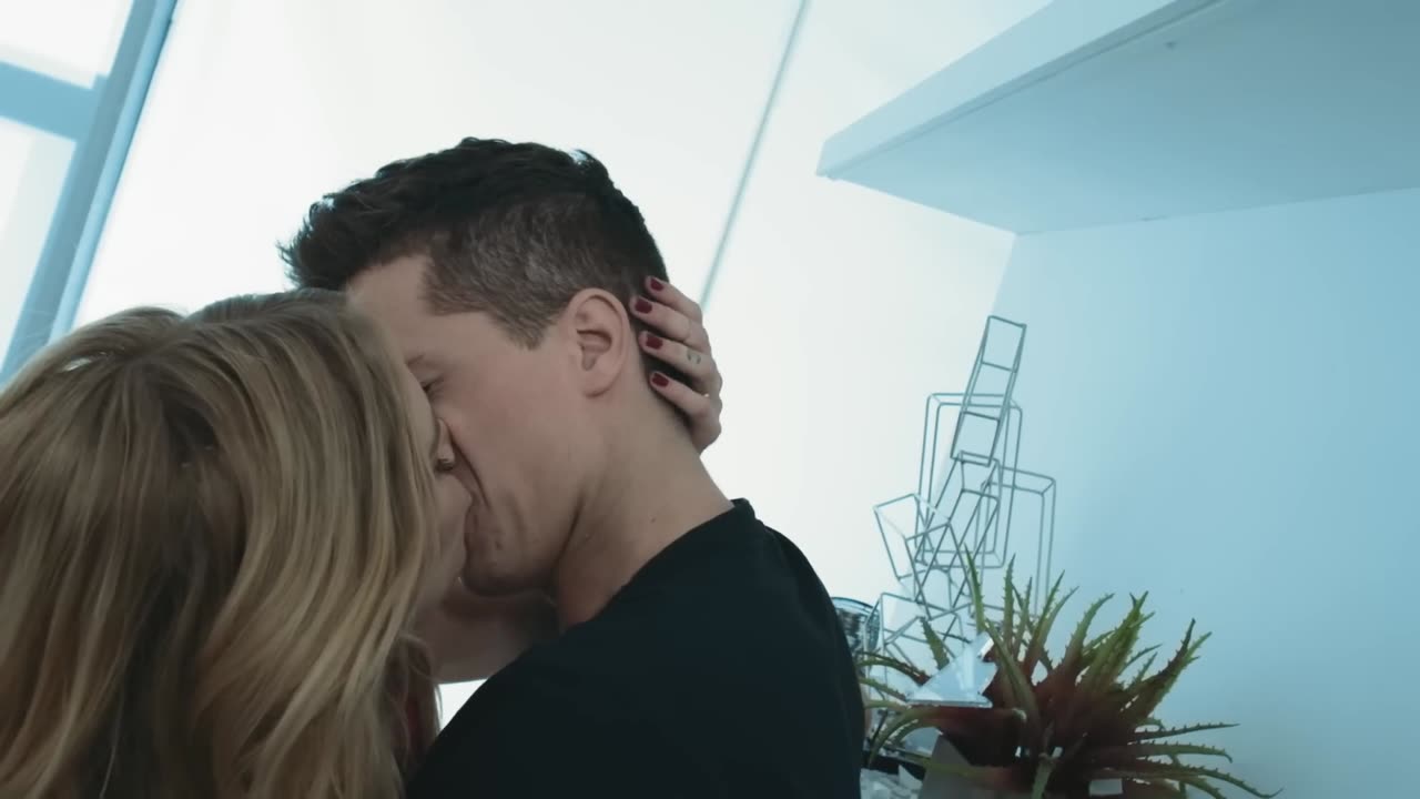 Charlie Puth - Attention [Official Video]