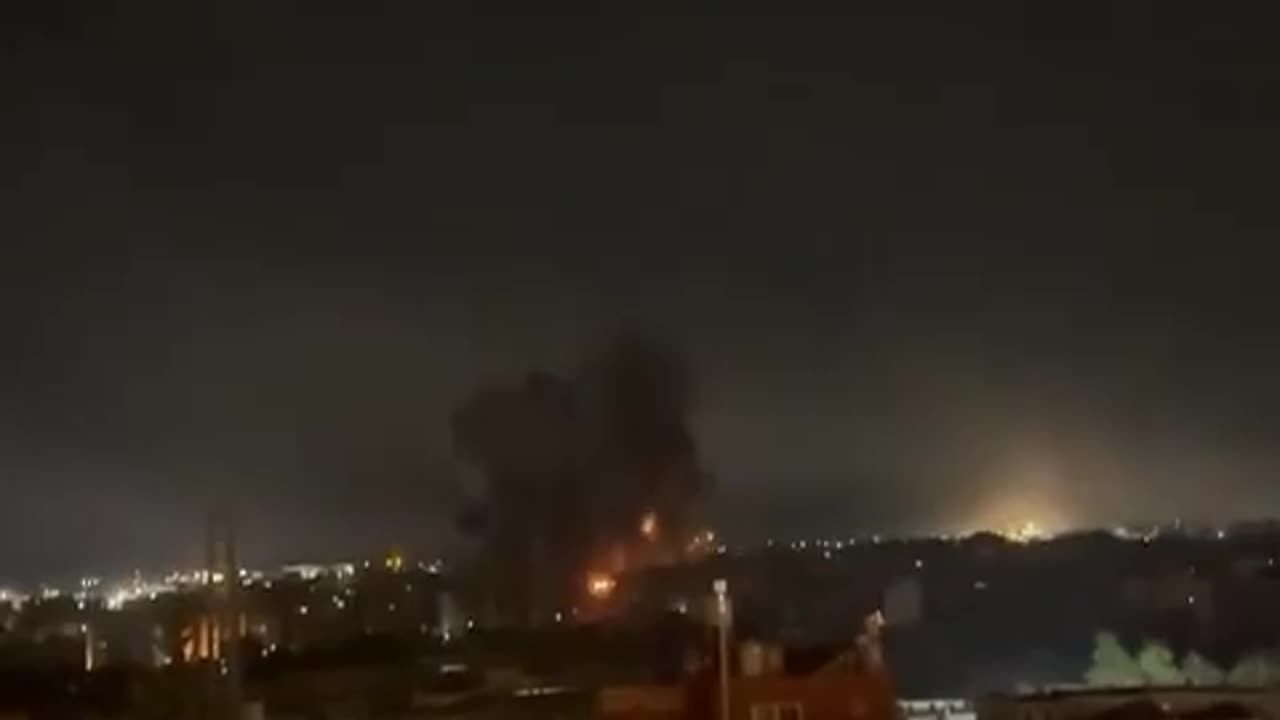 Heavy Israeli airstrikes are reported in Beirut