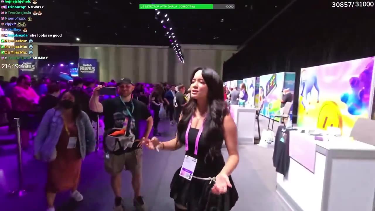 Cinna Gets Lacy & Stable Ronaldo in Trouble at Twitch Con telling security they were harassing her