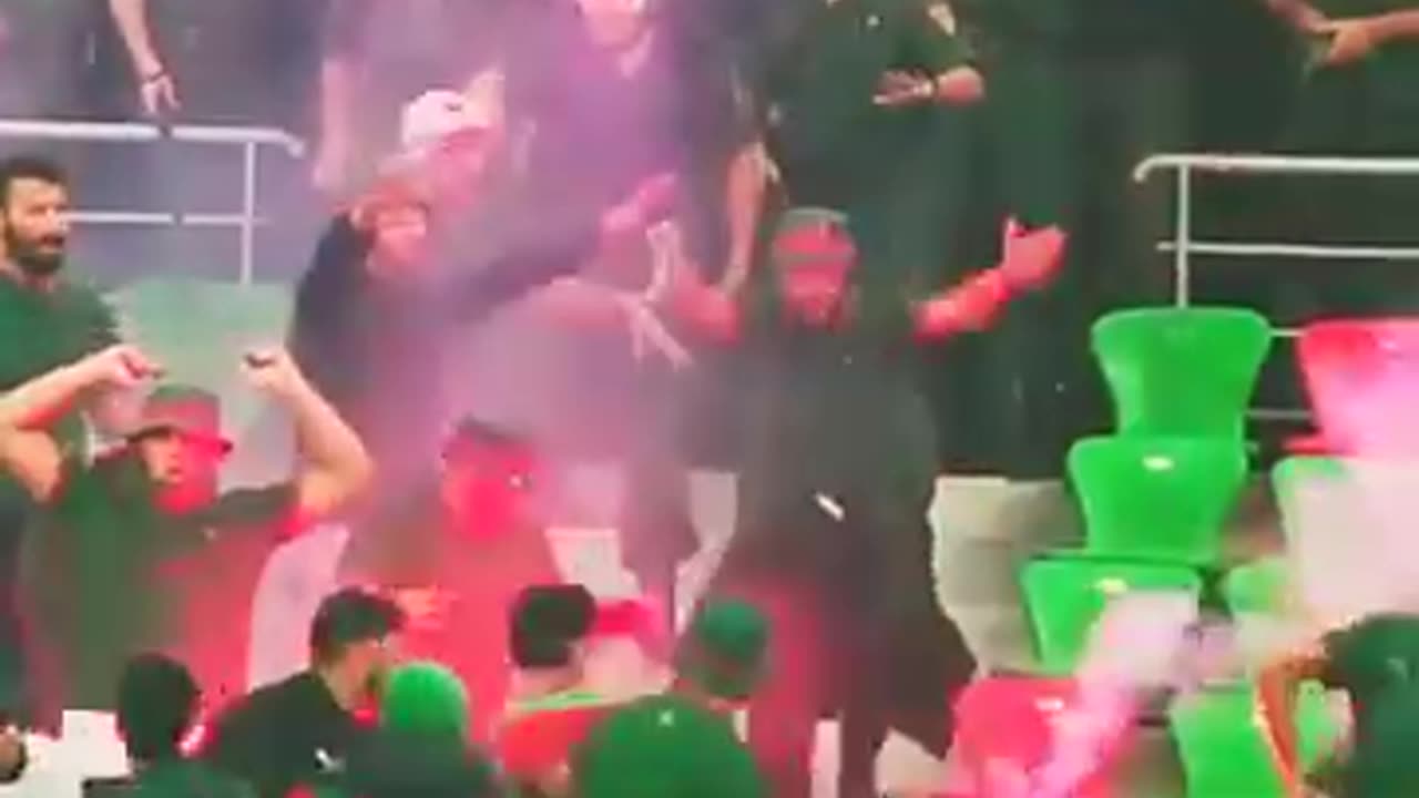 Very dangerous, gendarmerie forces disperse supporters in the stands by force
