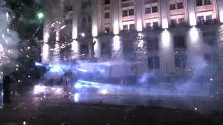 Pro-EU protesters battle police outside Georgia parliament